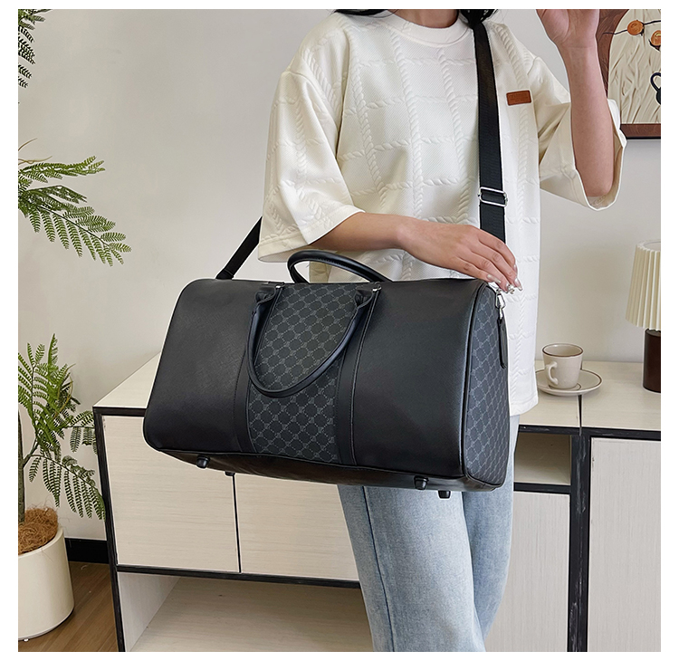 Wholesale Designer Pu Leather Color Blocked Crossbody Bags Weekender Travel Bag Overnight Duffle Bag