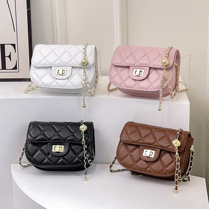 New Trendy Designer Quilted Rectangle Bag Diamond Golden Chain Handbags Luxury Leather Shoulder Bag For Women