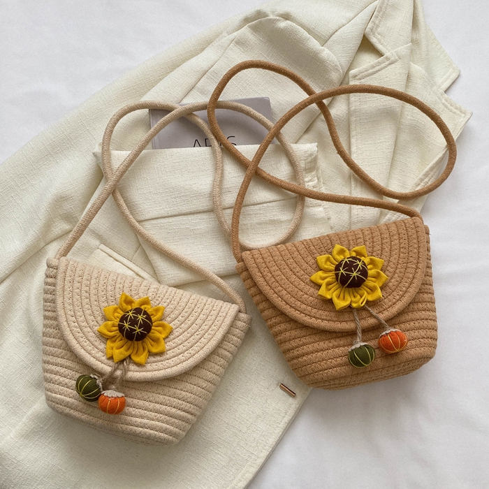 Fashion Comfortable Shoulder Straps Sunflower Flap Magnetic Buckle Woven Delicate Workmanship Cellphone Crossbody Bag